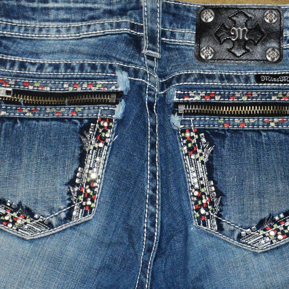 Miss Me women's 27 jean capris rhinestones